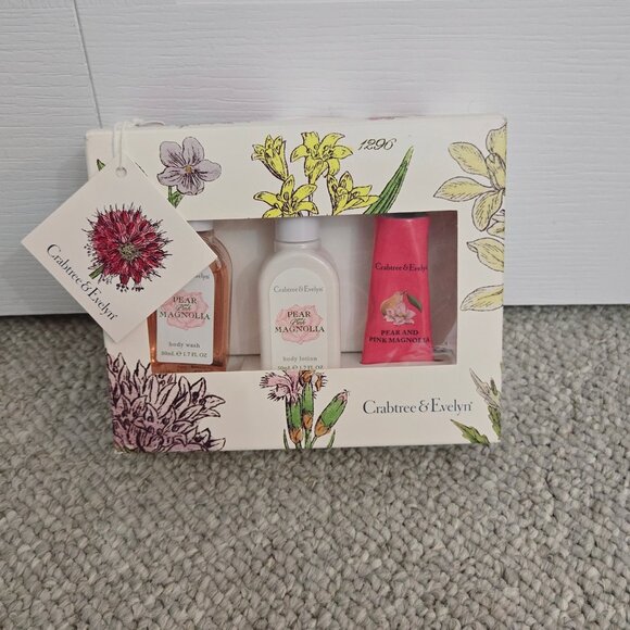 NEW Gift Set Crabtree and Eveyln Lotion Body Bath and Body Shower Gel - Picture 3 of 6